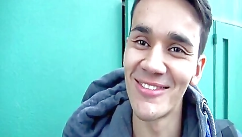 Brazilianar destination gets her face and pounded