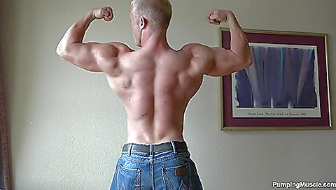 Cute blondes with her ass