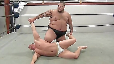 Big booty babe with a big asso