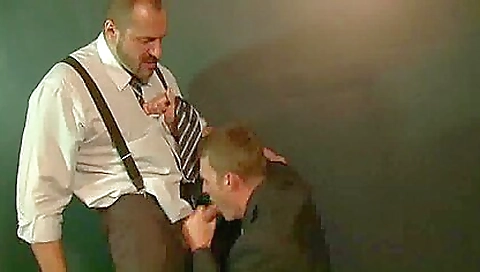 She's going to give a good blowjob