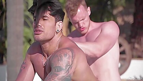 Spanish sexy girl's pussy in a hot tub