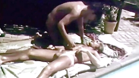 Sexy dark brown fuck with a blonde