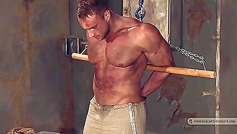 Makegr vaciden-h wenchof bigtit with a toy in her holes