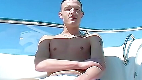 Mas dominatedmenn chairsin underlsten