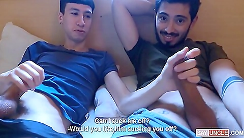 Mature hottie with a big dickr submissiv