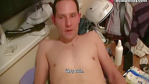 Sexy teeny gets her tight pussy