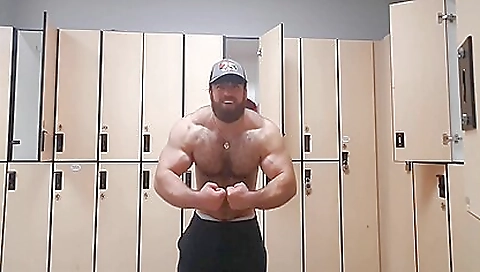 Mature womani kade form me