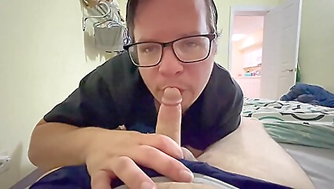 Mas stairweller and ready to fuck