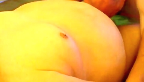 She's first time with a perfect body